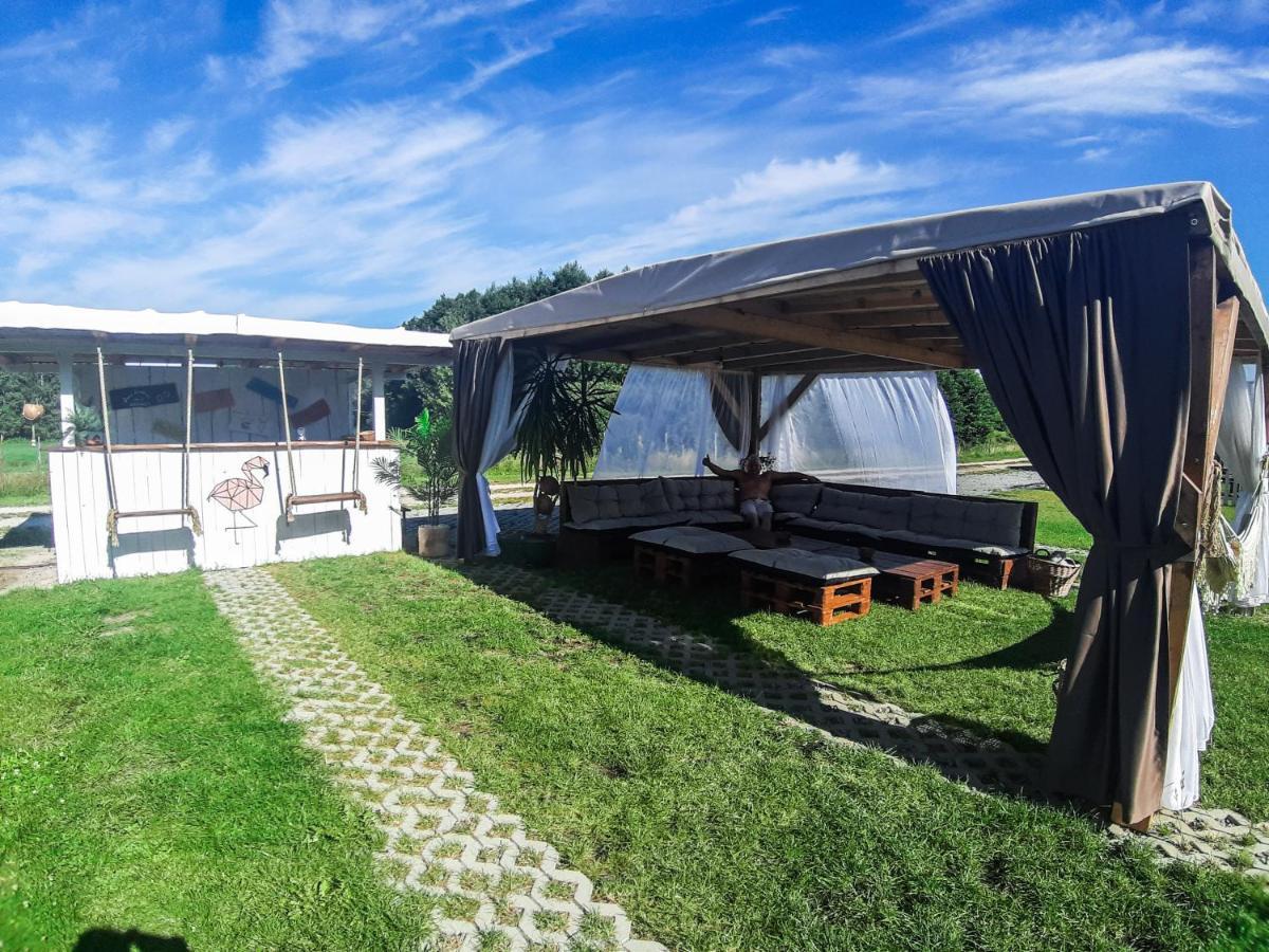 Lary Camping Homes - Domki Dabrowka Gostynin Buitenkant foto